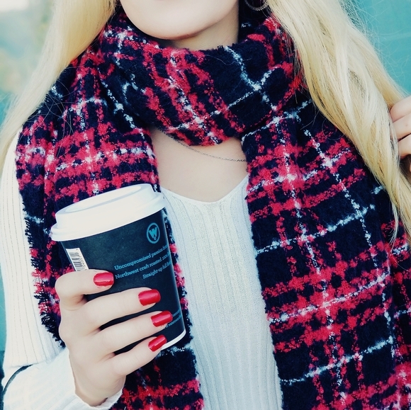 Plaid print Oblong scarf - Picture 5 of 5